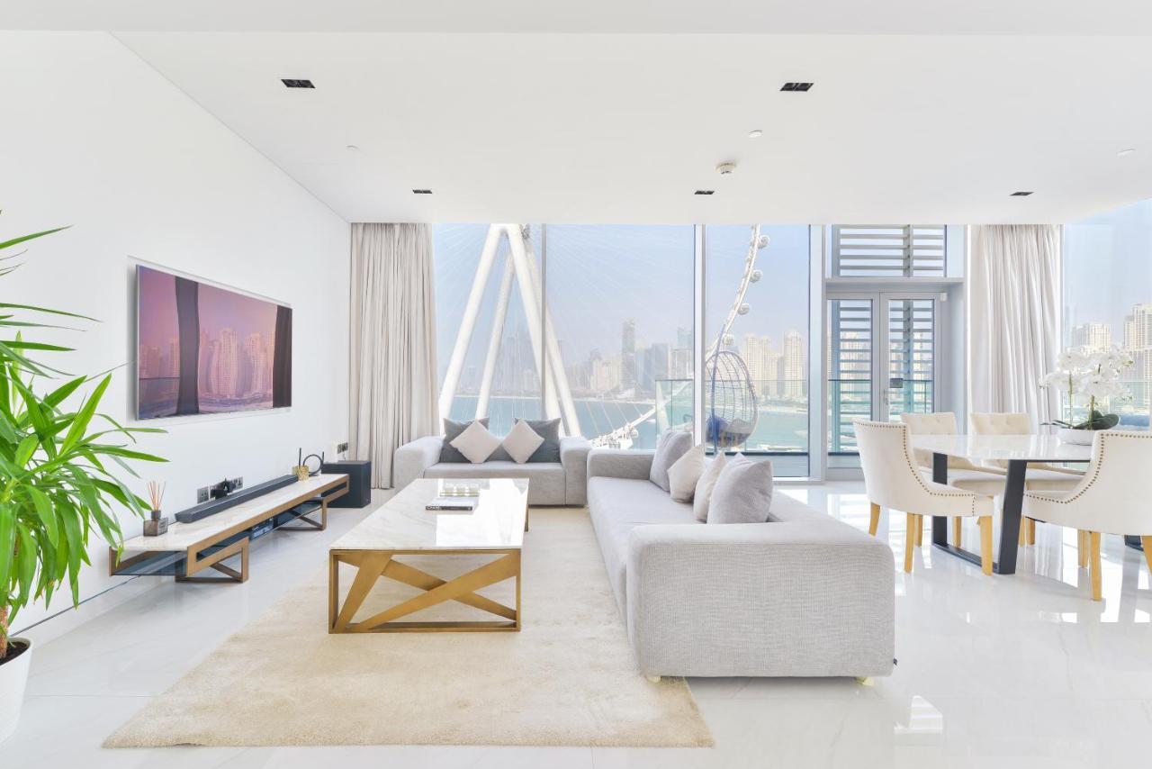 Spectacular 3 Bedroom With Maids Facing The Eye *