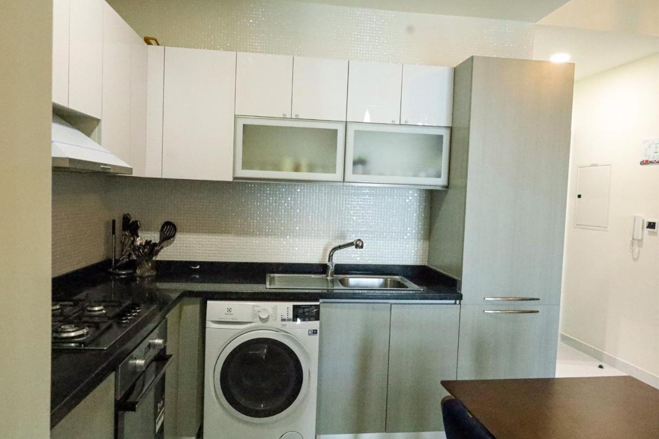 Apartment Luxury 1 Bedroom In Miraclz Tower By Danube Properties *