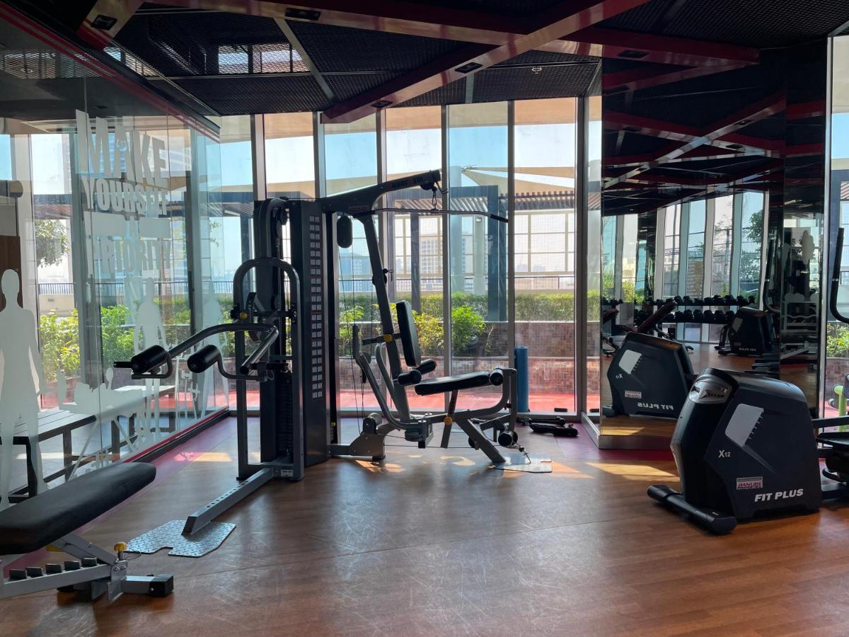 Luxury 1 Bedroom In Miraclz Tower By Danube Properties * Dubai