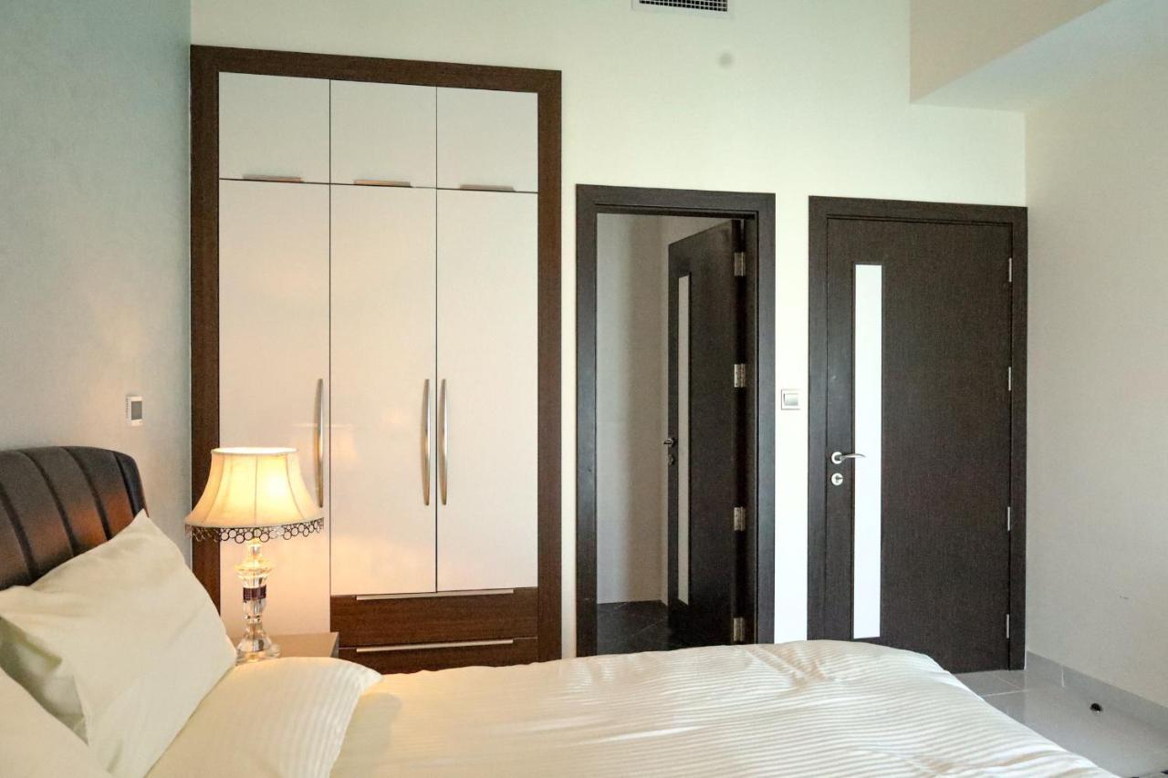 Luxury 1 Bedroom In Miraclz Tower By Danube Properties Apartment