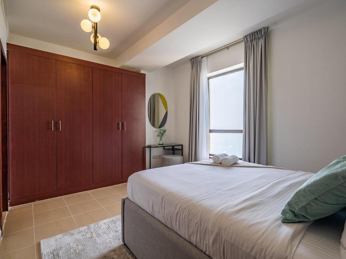 Spacious 2br - Eye & Sea View - Jbr *