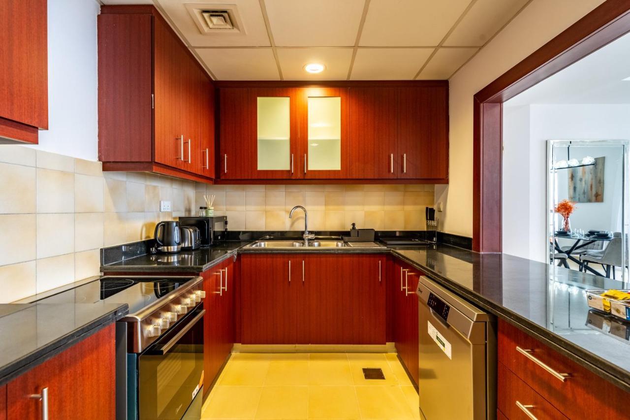 Spacious 2br - Eye & Sea View - Jbr Dubai