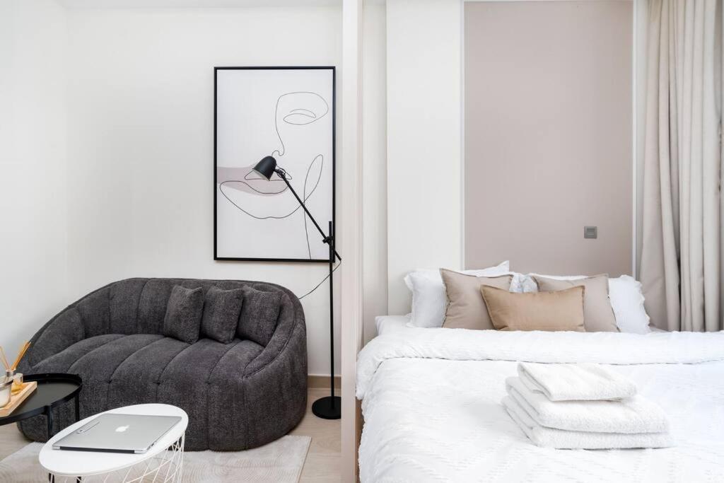Chic @ Azizi Riviera 10 -