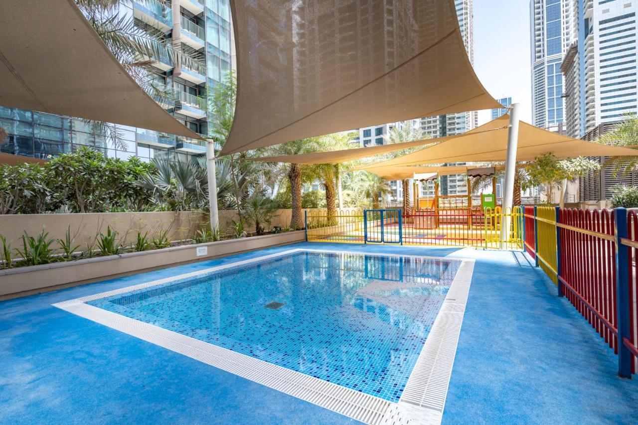 Vogue Marina Gate - Marina