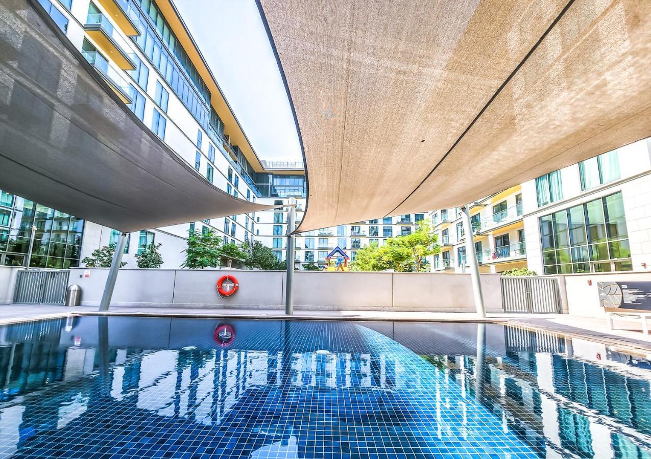 By Latinem Luxury 1br G5515 Near Burj Khalifa Dubai