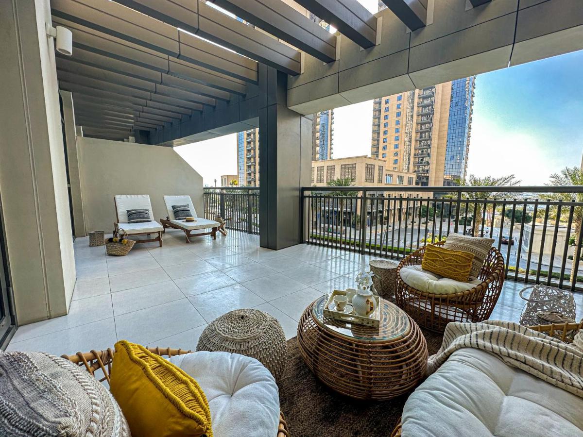Daire Higuests - Luxury Living With Huge Terrace In Creek Harbour Dubai