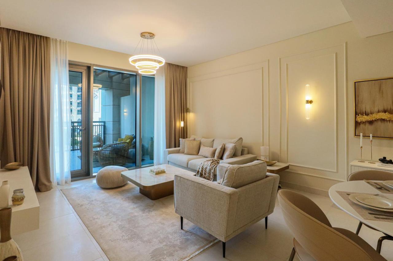 Daire Higuests - Luxury Living With Huge Terrace In Creek Harbour *