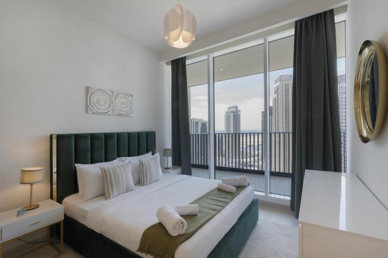 Elegant 2 Bedroom Luxury Living In Harbour Gate - Allsopp&allsopp Dubai