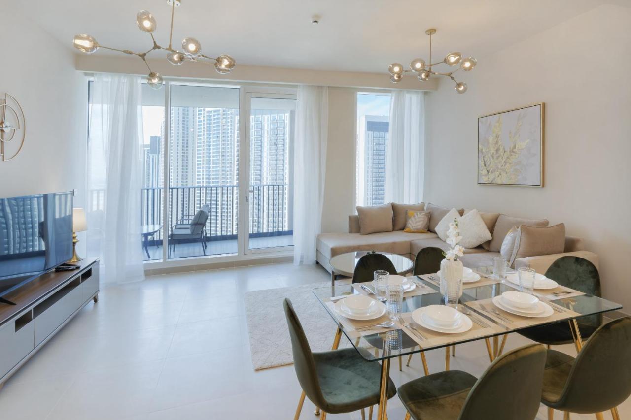 Elegant 2 Bedroom Luxury Living In Harbour Gate - Allsopp&allsopp Apartment