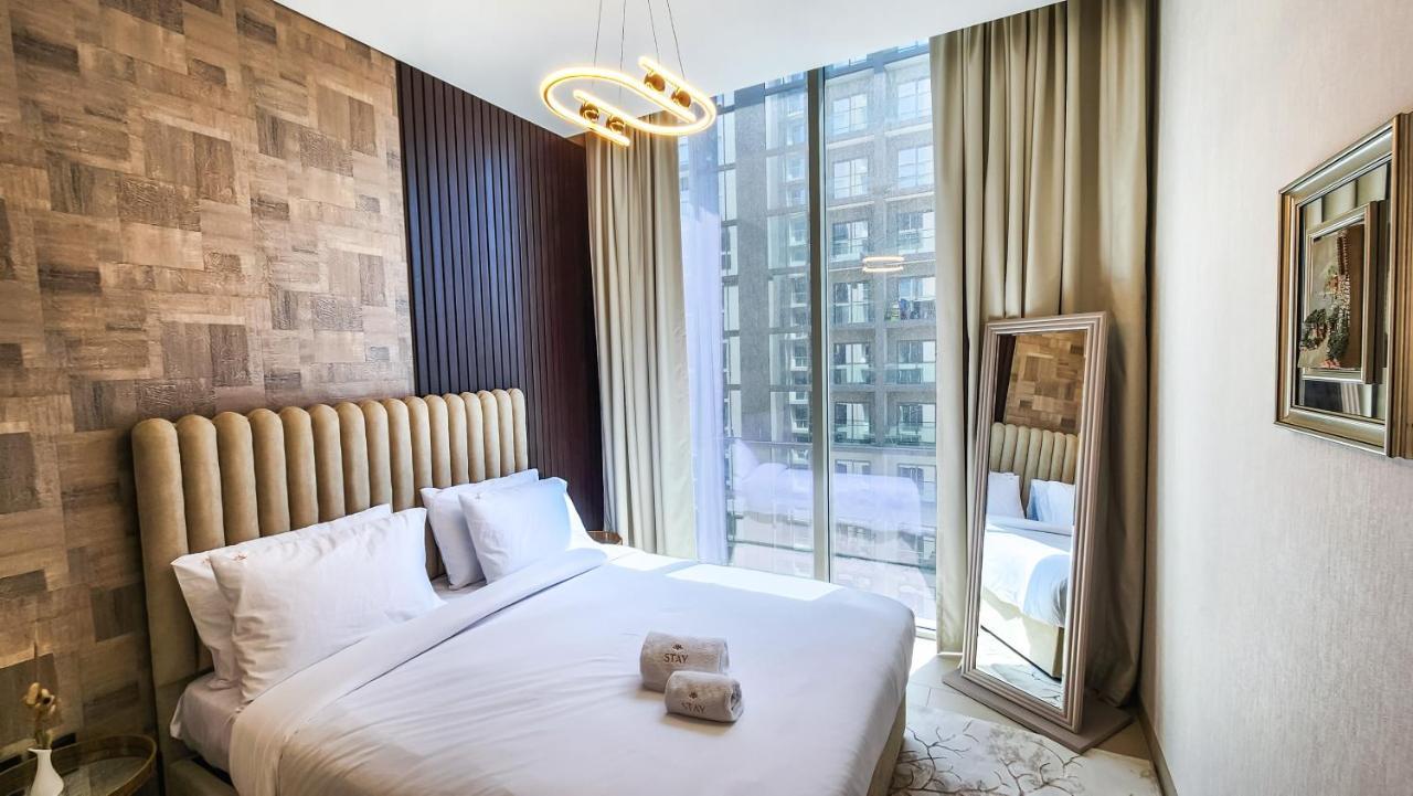 By Latinem Luxury 2br Holiday Cvr B2208 Near Burj Khalifa Daire Dubai