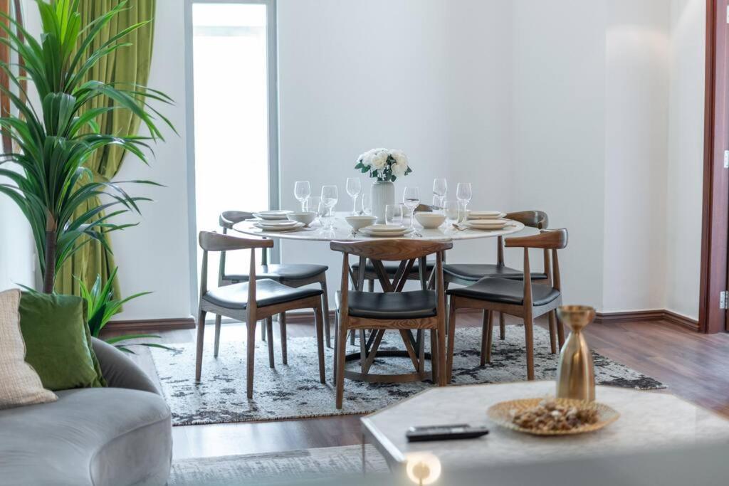 Majestic Duplex With Burj Khalifa View In Downtown