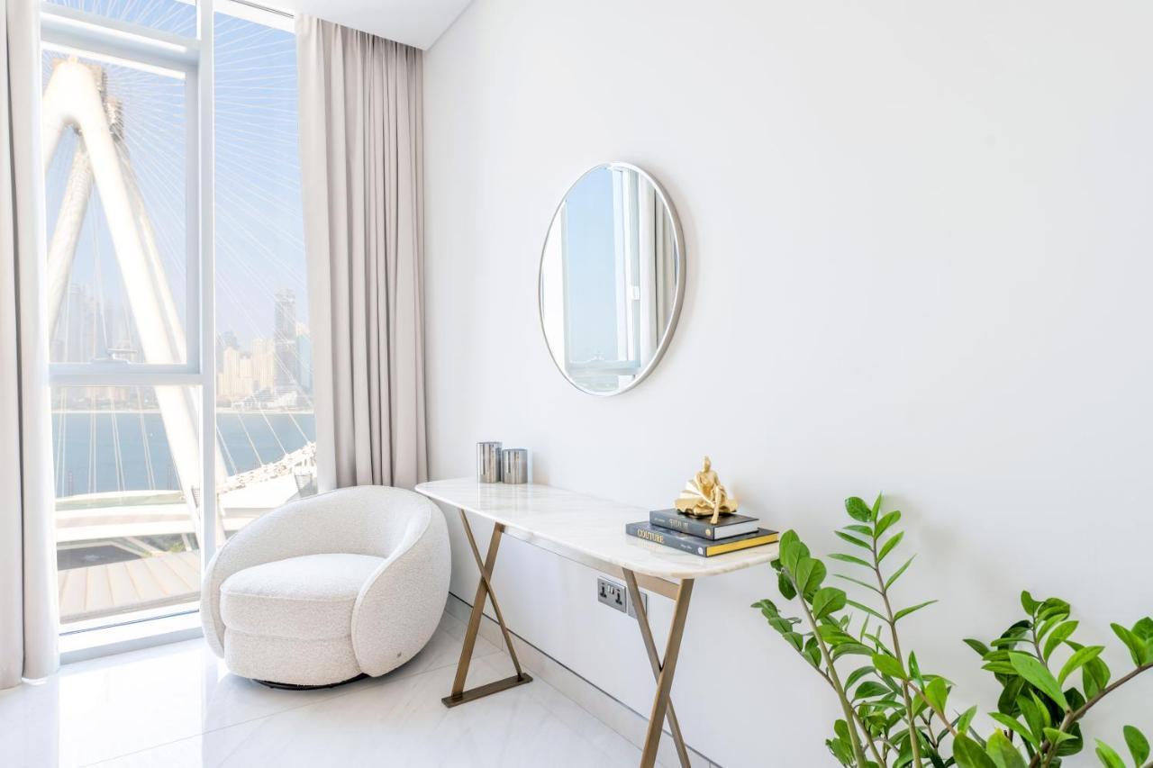 Spectacular 3 Bedroom With Maids Facing The Eye * Dubai