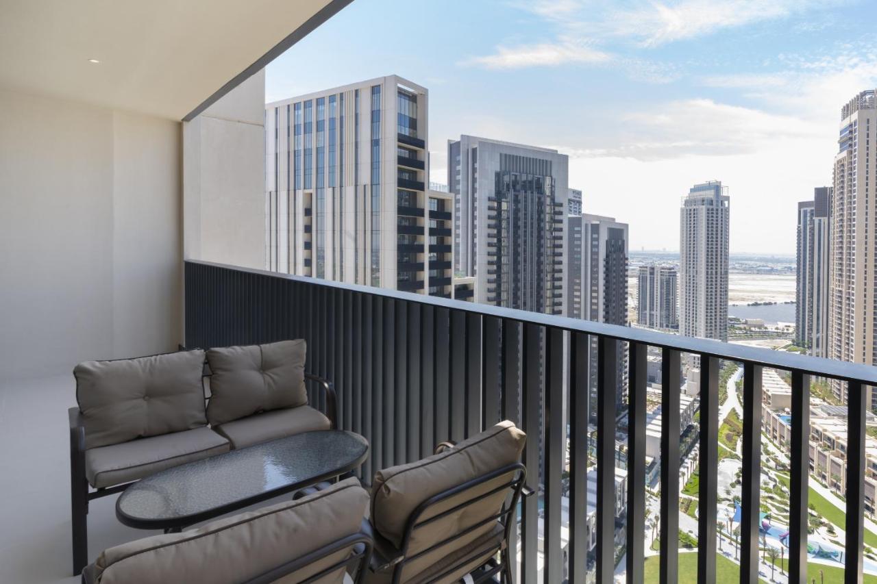 Elegant 2 Bedroom Luxury Living In Harbour Gate - Allsopp&allsopp Dubai