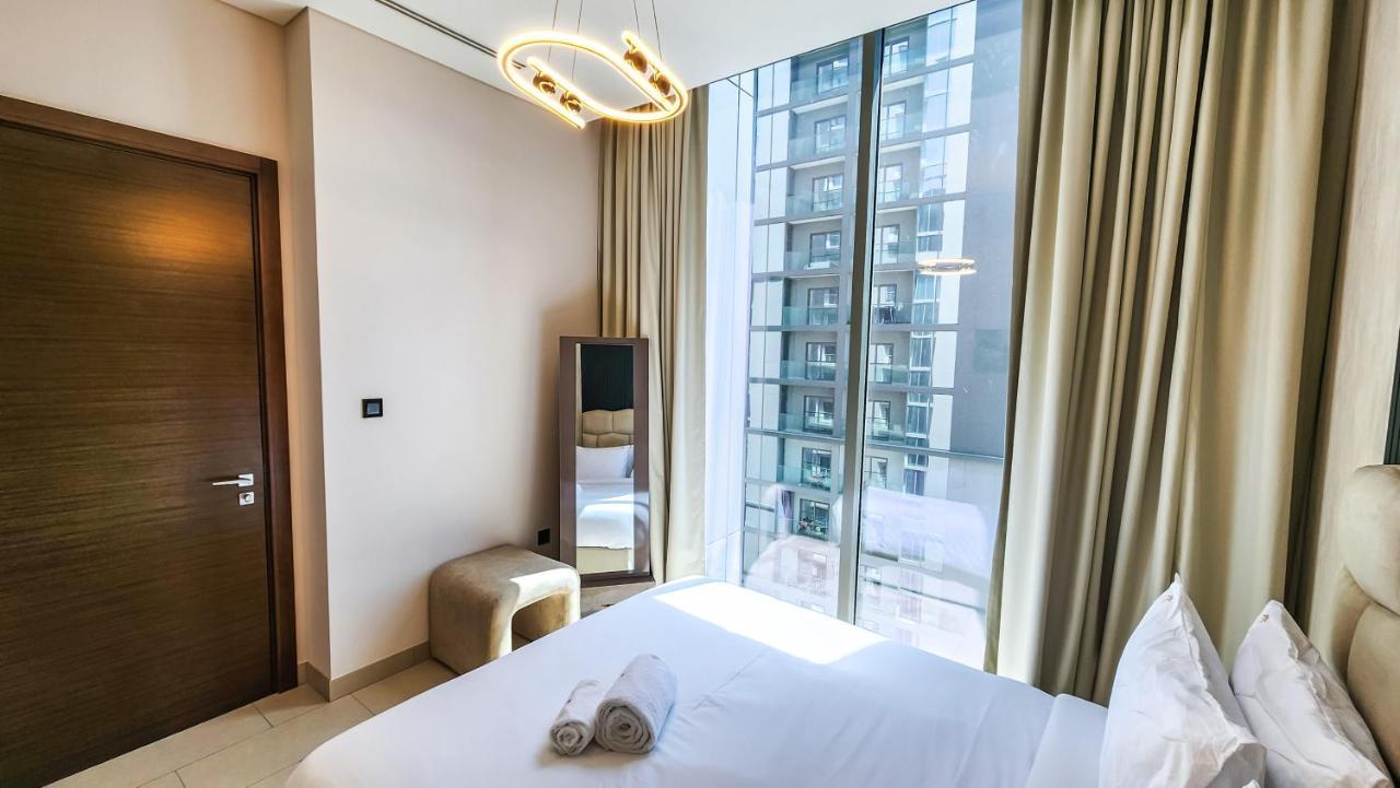 Daire By Latinem Luxury 2br Holiday Cvr B2208 Near Burj Khalifa Dubai
