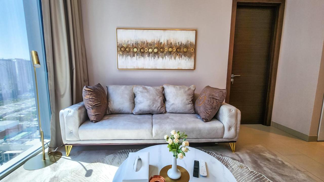 By Latinem Luxury 2br Holiday Cvr B2208 Near Burj Khalifa Daire Dubai