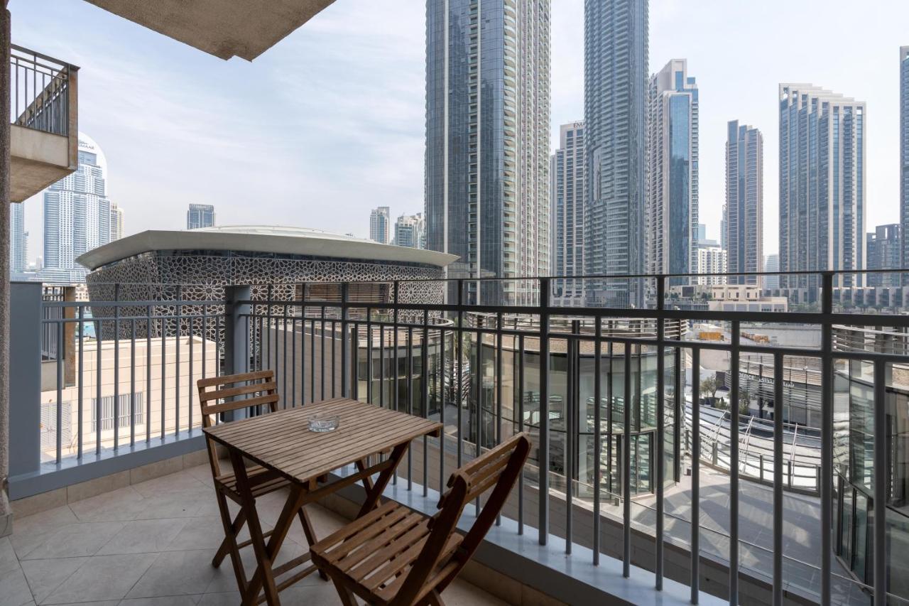 Lux I Standpoint Tower I Opera View Dubai