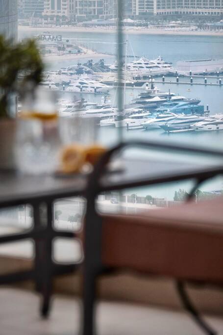 Stunning Canal And Palm View 'best Unit' * Dubai