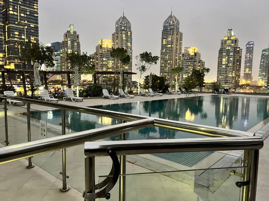 Stunning Canal And Palm View 'best Unit' *