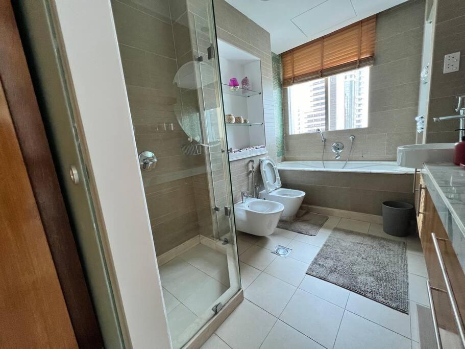 Stunning Canal And Palm View 'best Unit'