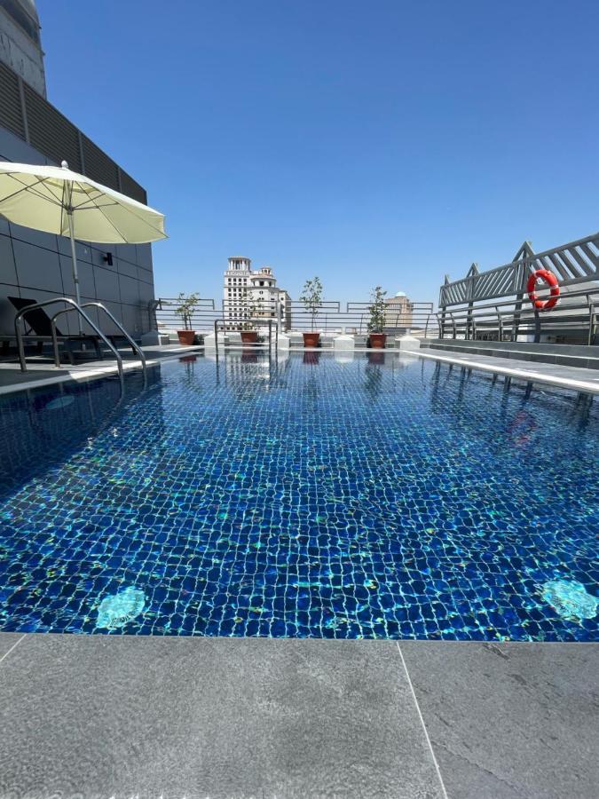 Aparthotel Mena Albarsha At The Mall 3*