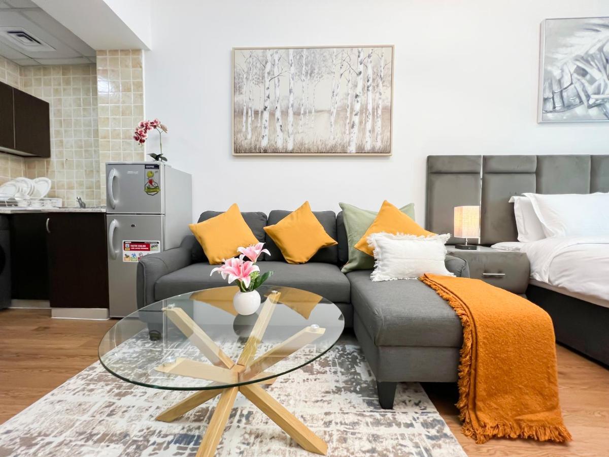 Luxury Close To Jbr Beach&yacht Club&metro-available Airport Shuttle *