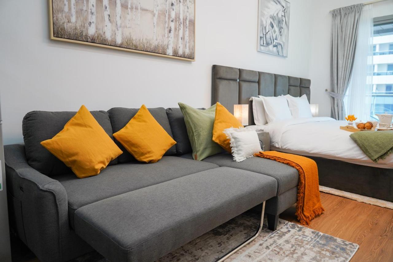 Luxury Close To Jbr Beach&yacht Club&metro-available Airport Shuttle Apartment