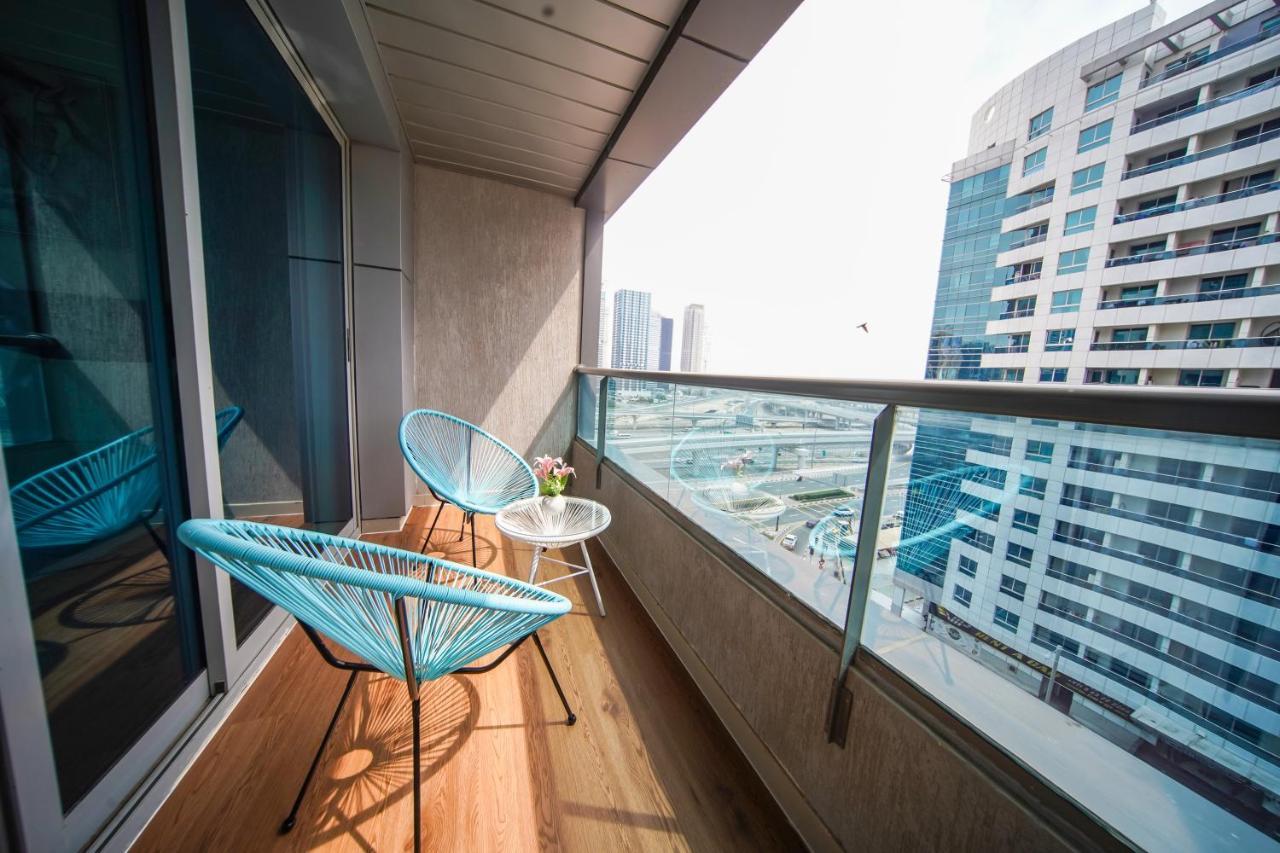 Apartment Luxury Close To Jbr Beach&yacht Club&metro-available Airport Shuttle Dubai