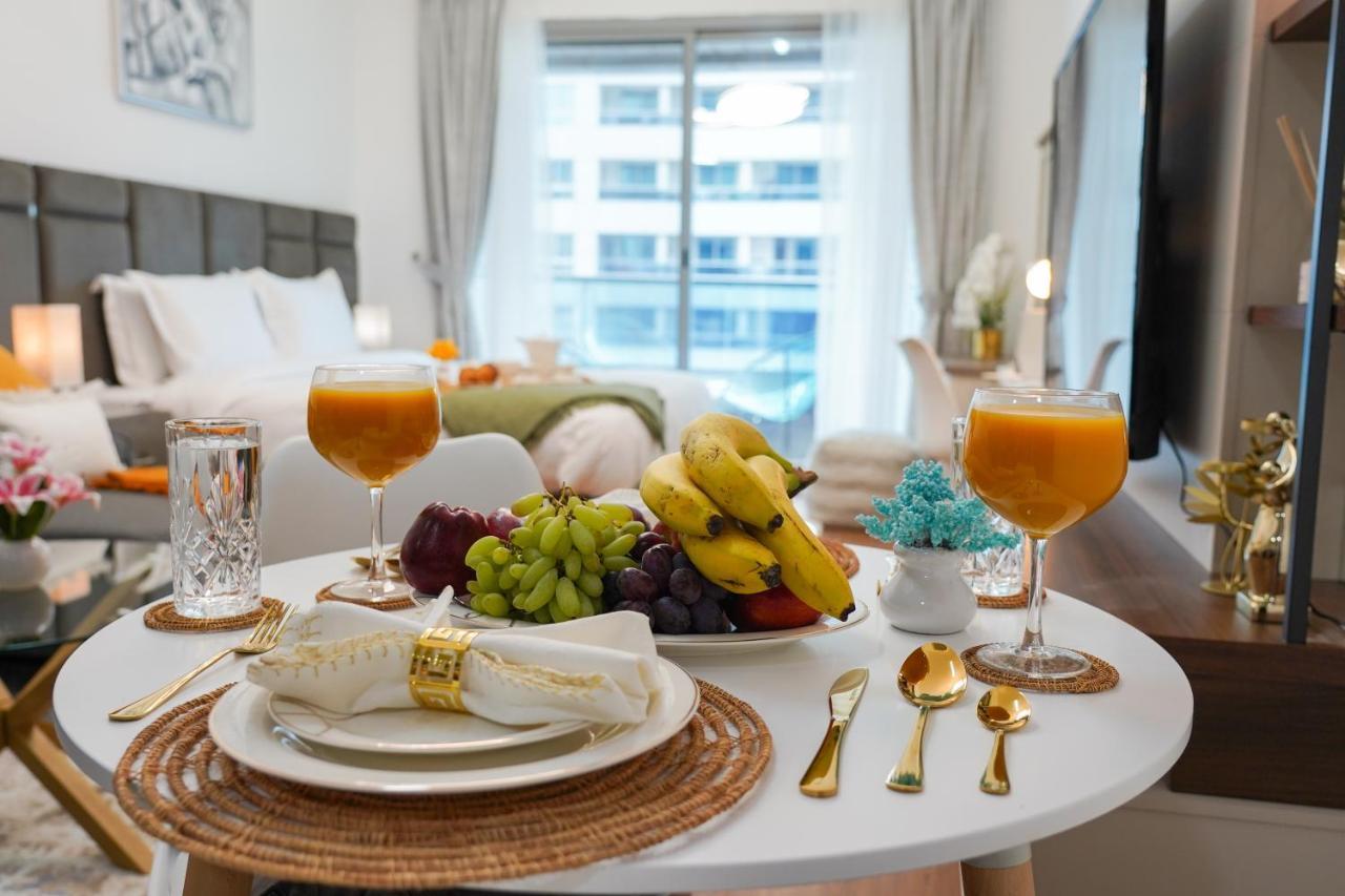 Luxury Close To Jbr Beach&yacht Club&metro-available Airport Shuttle * Dubai
