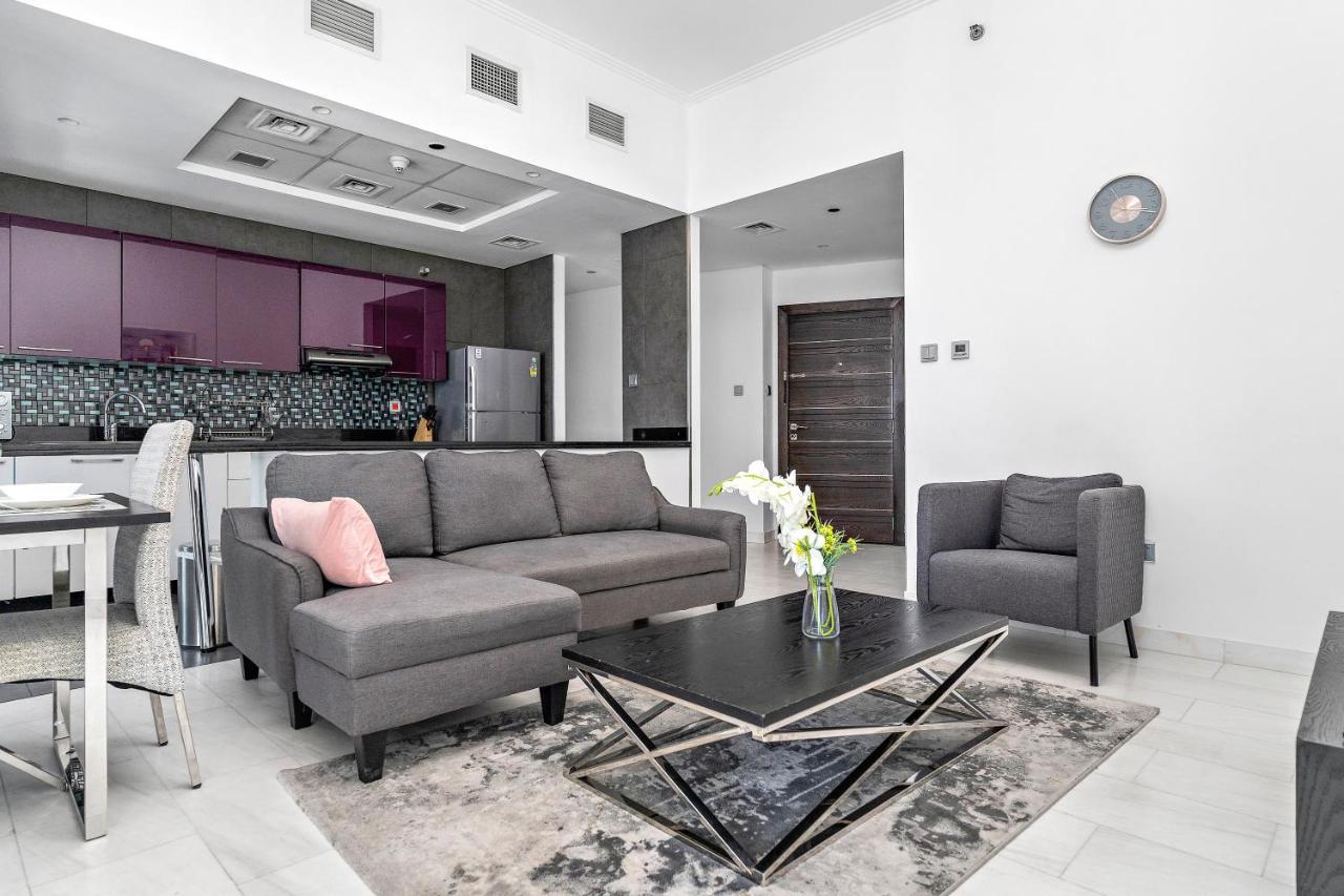 Stonetree - Cayan Tower 2 Bedroom - Location *