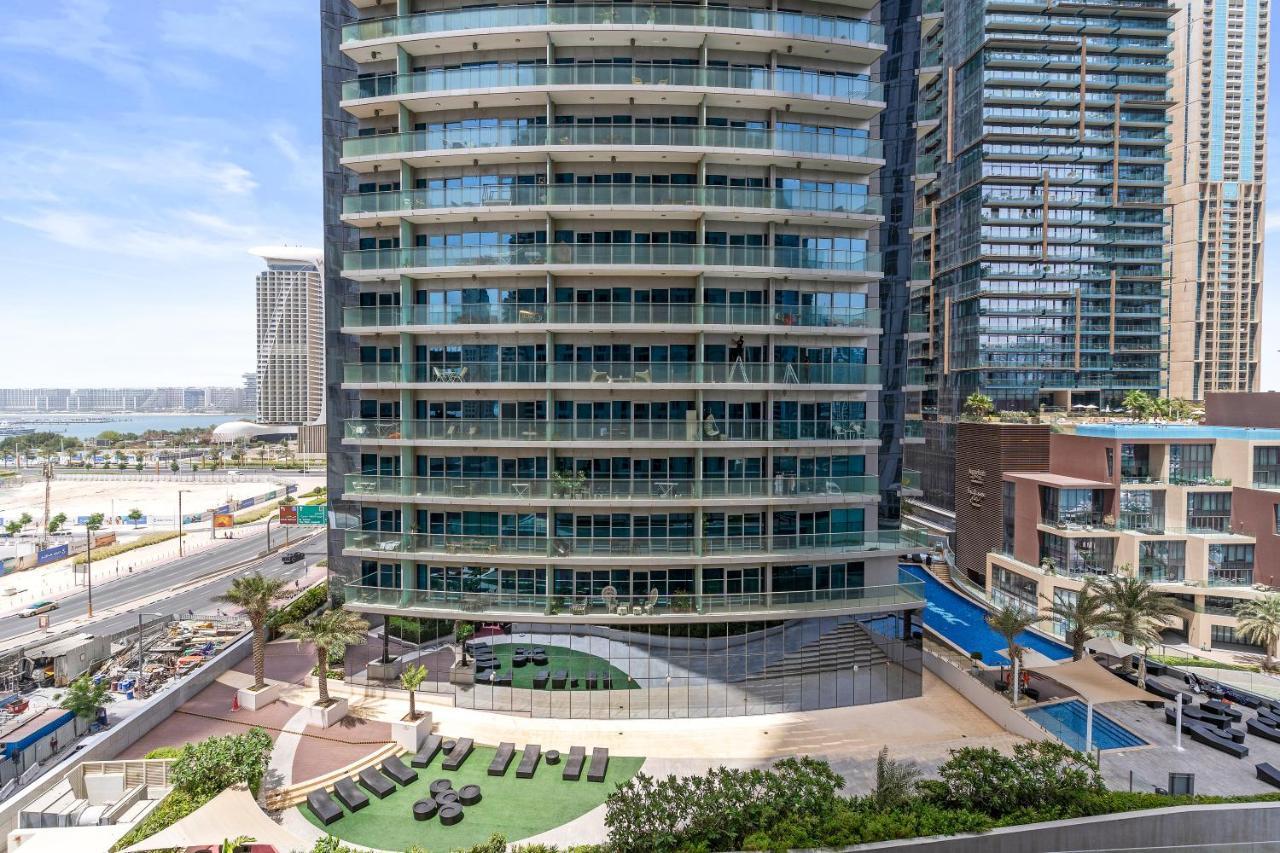Stonetree - Cayan Tower 2 Bedroom - Location * Dubai
