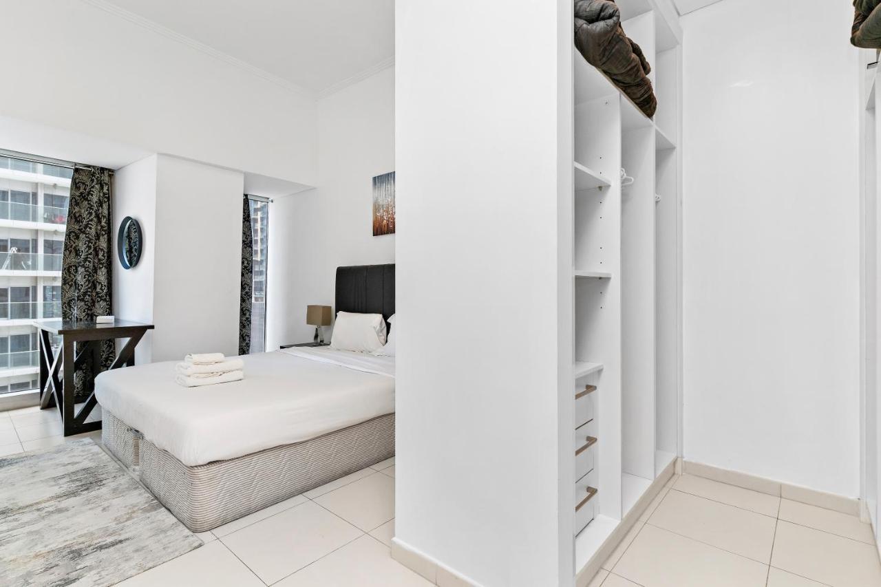 Apartment Stonetree - Cayan Tower 2 Bedroom - Location *