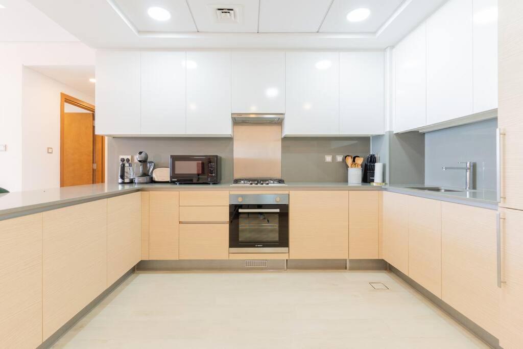 Matara- 2bed Azizi Mina Palm Jumeriah Dubai