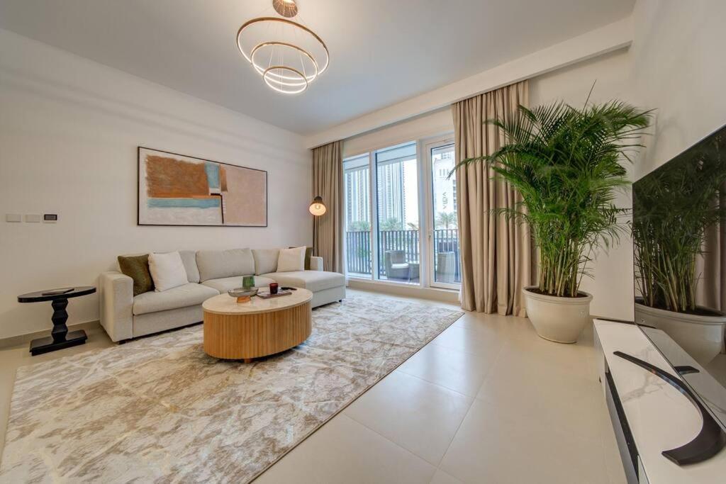 Spacious L Brand New L Great Amenities Apartment Dubai