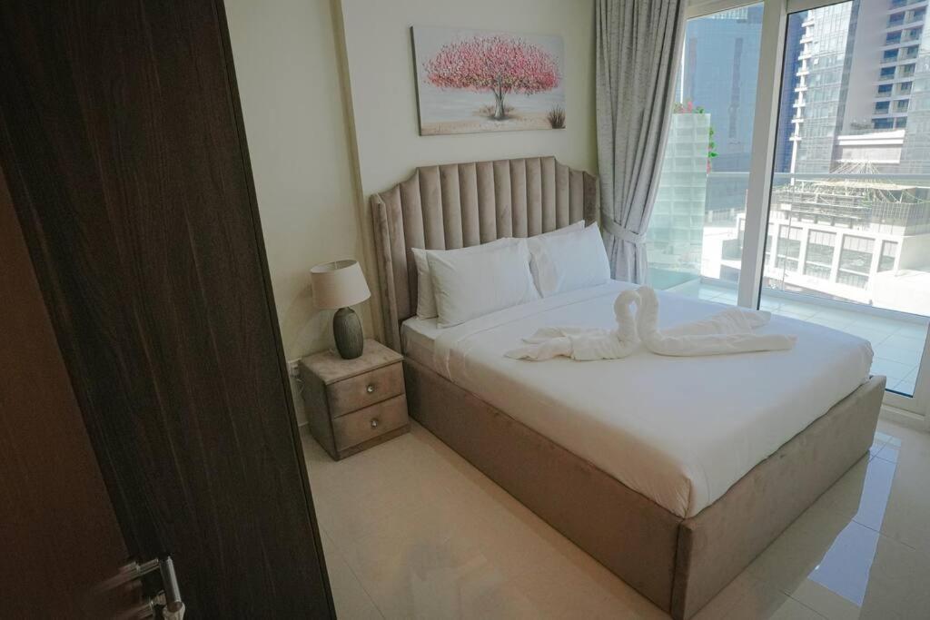 Cozy 1br 5mins Walk Form Mall * Dubai