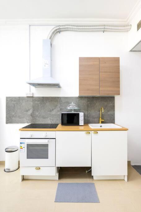Window For Apartamento *