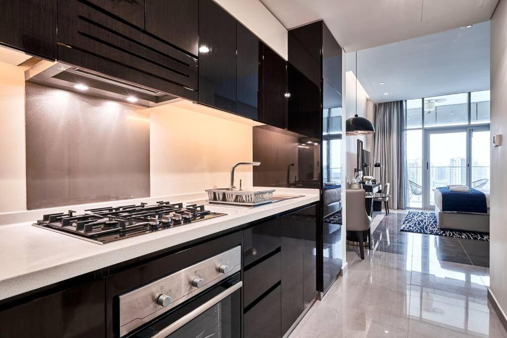 5* Studio, 10min Walk To Mall, 1min Bay Sqr Daire Dubai