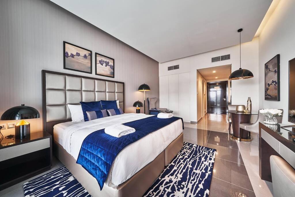 5* Studio, 10min Walk To Mall, 1min Bay Sqr Dubai