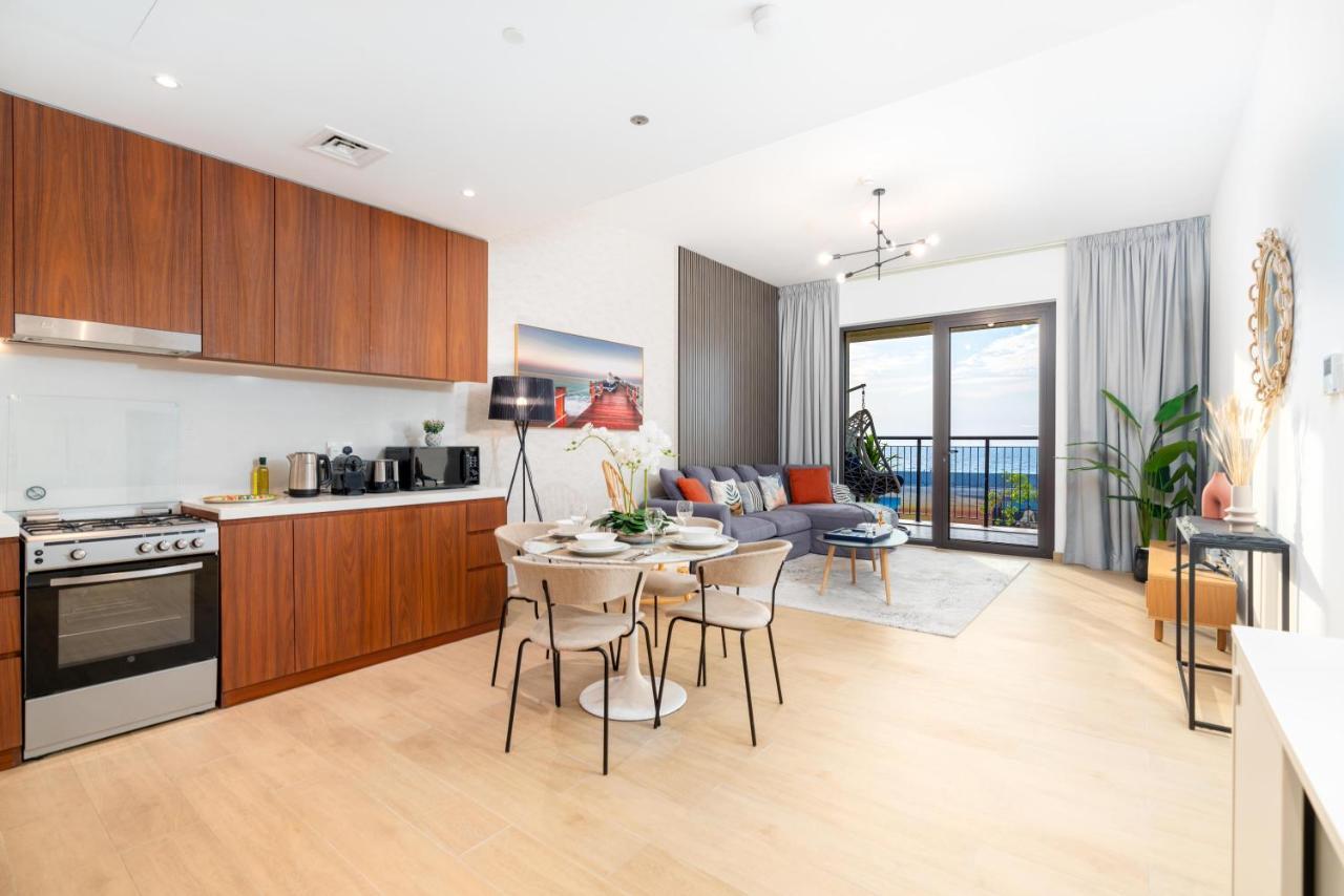 Ultimate With Big Terrace, Amazing Sunset, Perfect For 4 People Apartamento *