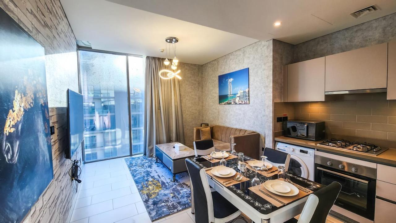 By Latinem Luxury 1br Cvr B3202 Near Burj Khalifa Apartment