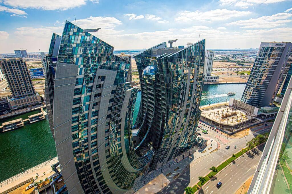 Apartment Vera Residences Business Bay Dubai