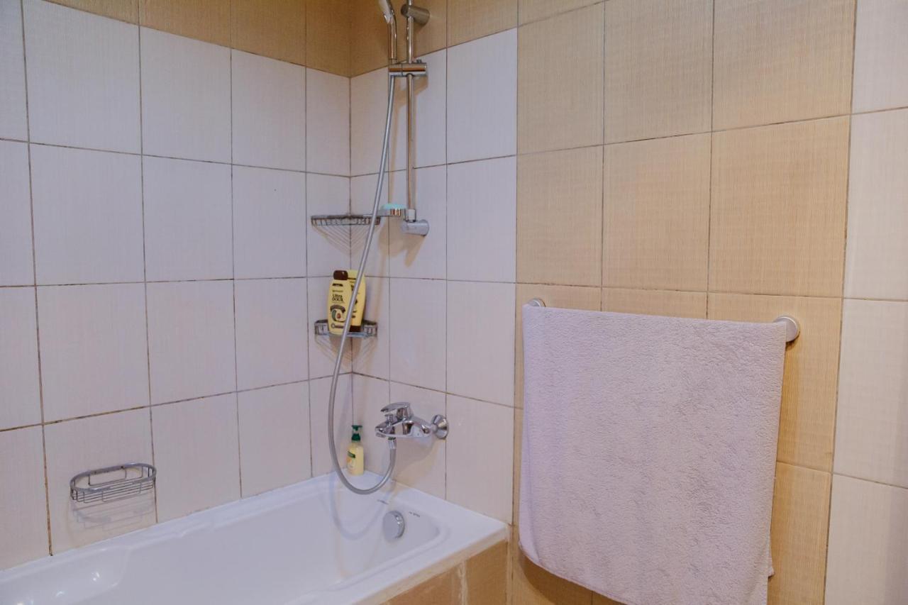 Apartment Yellow Studio Apt 511 In Marina Diamond One Dubai