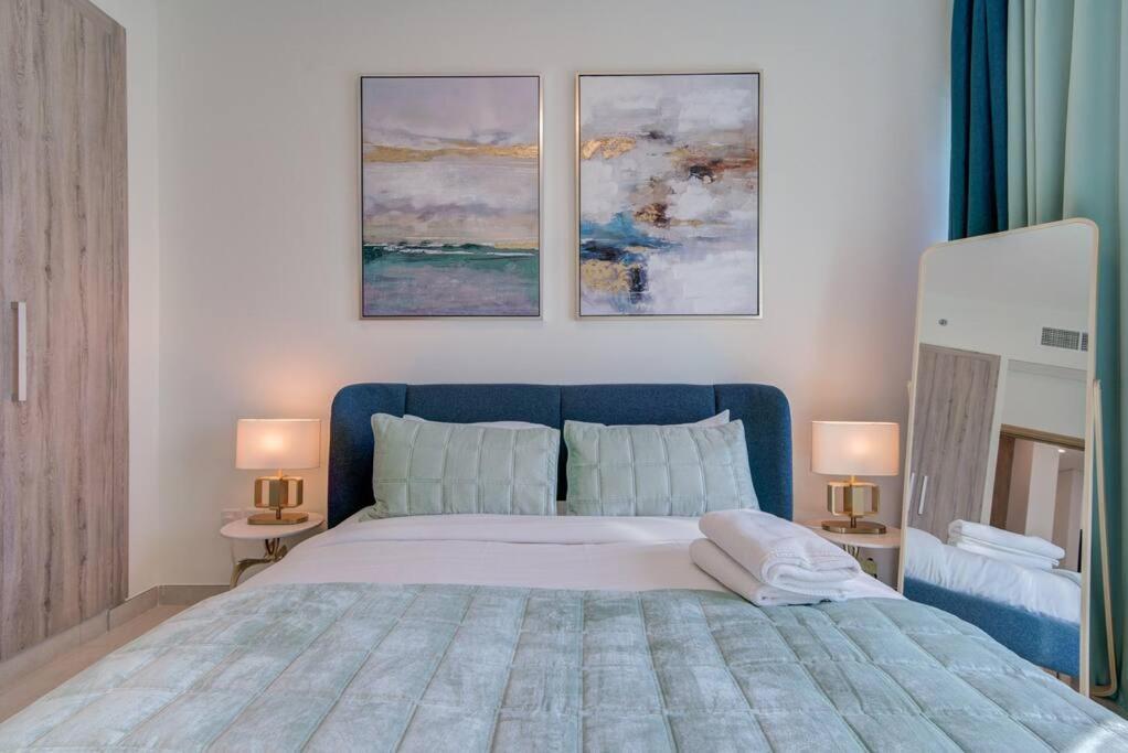 Canal View L Stylish & Spacious Dubai