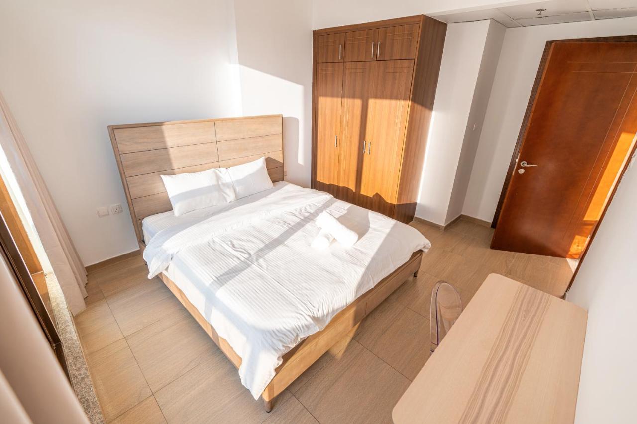 Apartamento Residences At Elite Sports City Dubai
