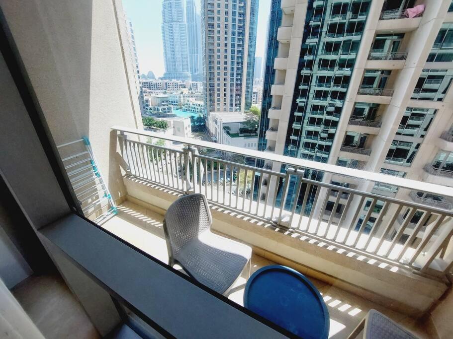 Apartment For Rent Close To Burj Khalifa &dubai Mall. Dubai