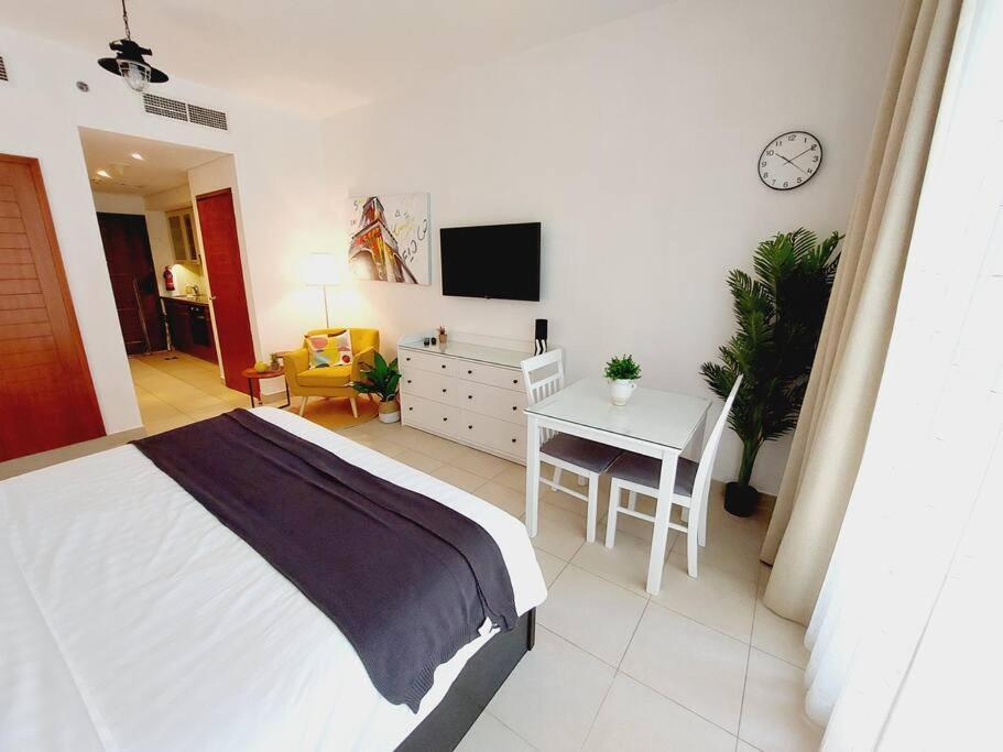 Apartment For Rent Close To Burj Khalifa &dubai Mall. *