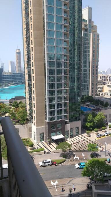 Apartment For Rent Close To Burj Khalifa &dubai Mall.
