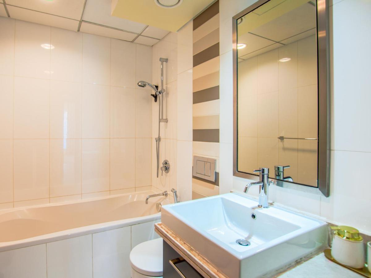 Blvd Central T1, Downtown Apartment Dubai