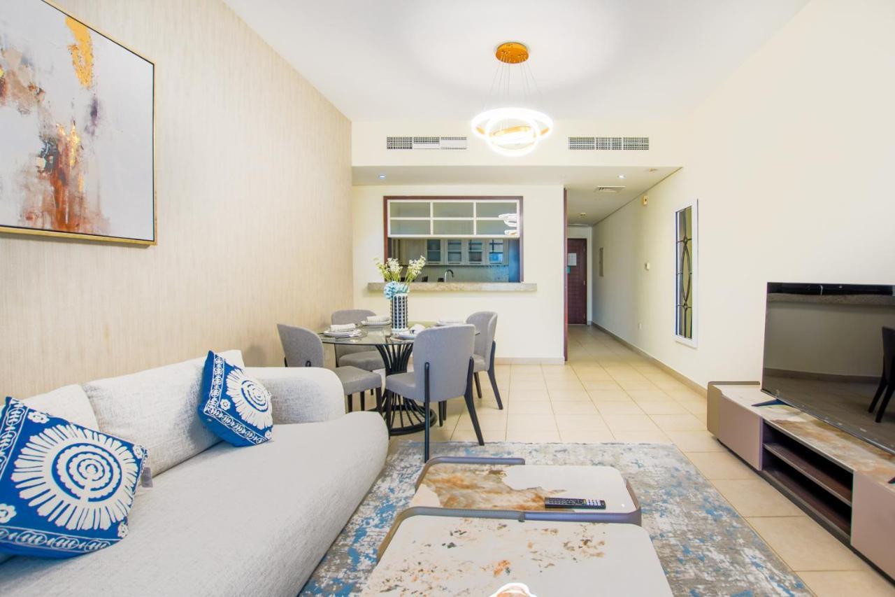 Apartment Blvd Central T1, Downtown