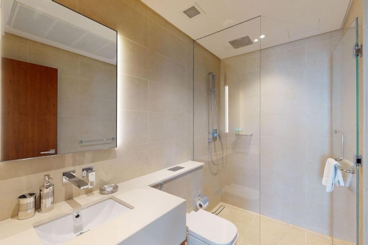 Marina Gate 1, Marina - Chic One Bedroom * Dubai