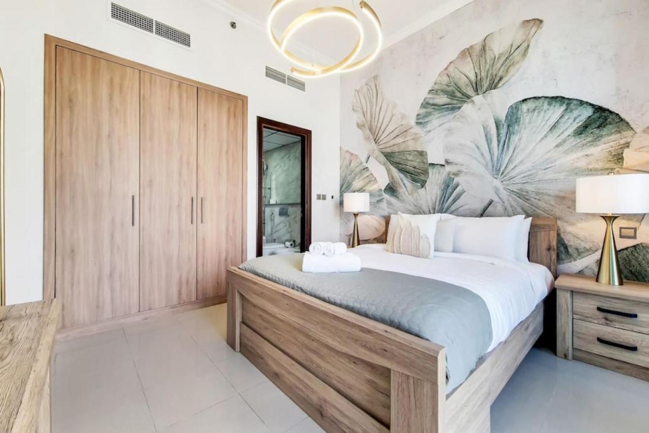 Bay Central, Marina - Exquisite One Bed With Marina View Apartment *